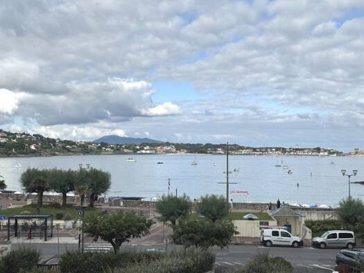 Appartement à vendre 1 657 000 € 5 pièces 4 chambres 131,1 m² 2ème étage Saint-Jean-de-Luz 64500