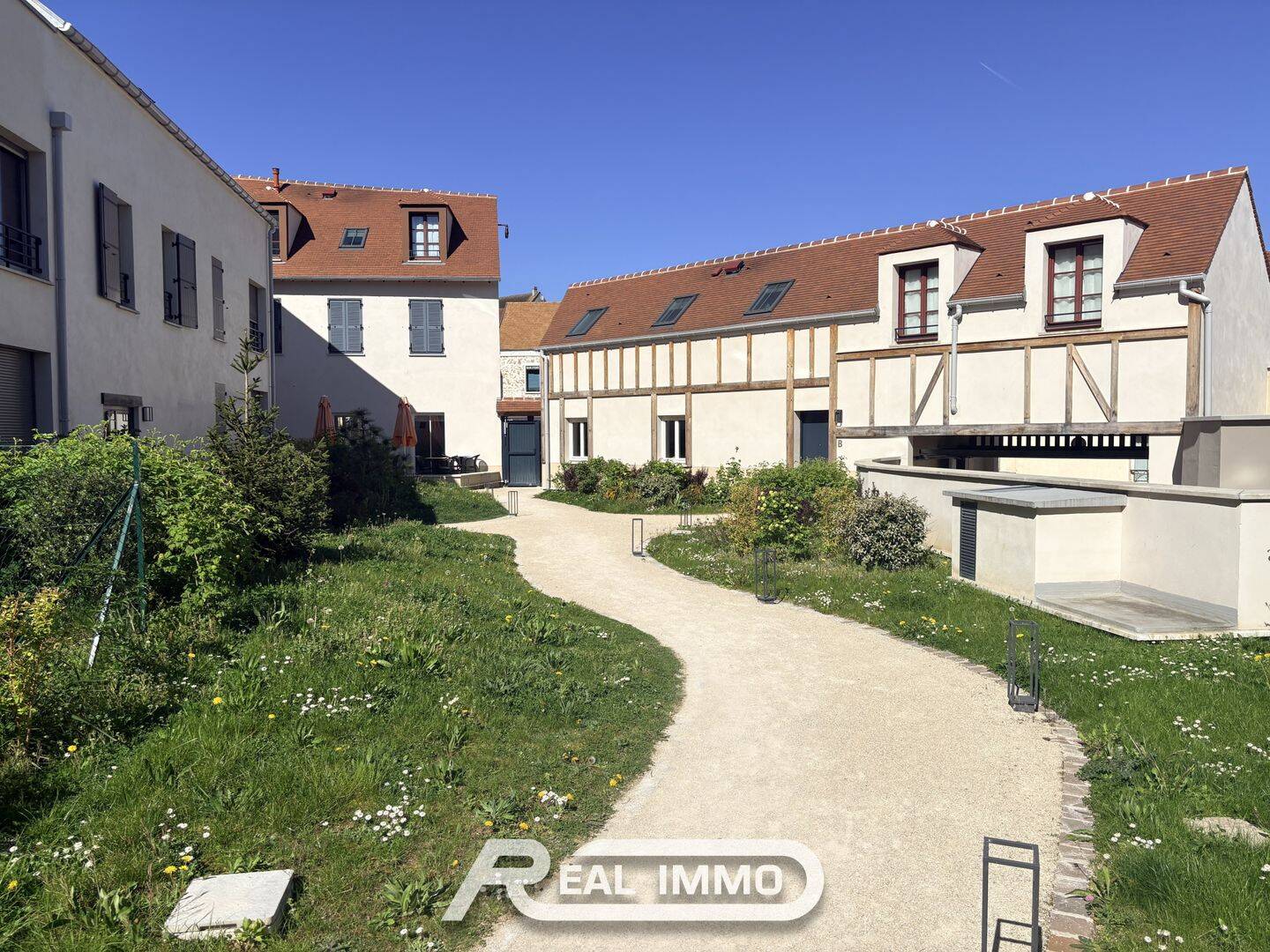 Appartement 3 pièces 86 m² · à Jouars-Pontchartrain · 86,4 m² · 367 000 €