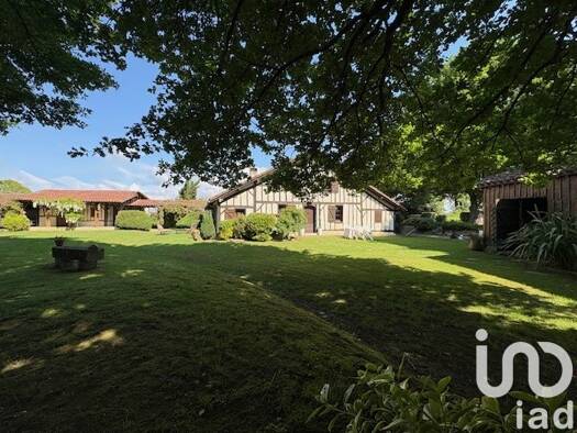 Maison à vendre 344 000 € 6 pièces 2 chambres 169 m² 2 328 m² de terrain Bahus-Soubiran 40320