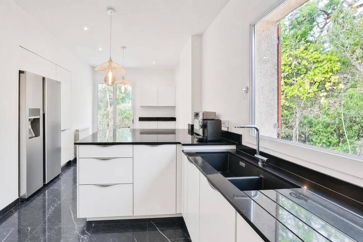 Maison familiale rénovée de 240 m² - Montpellier — 11