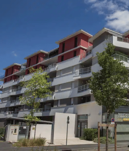 Appartement 2 pièces 48 m² · à Lormont · 48 m² · 670 €