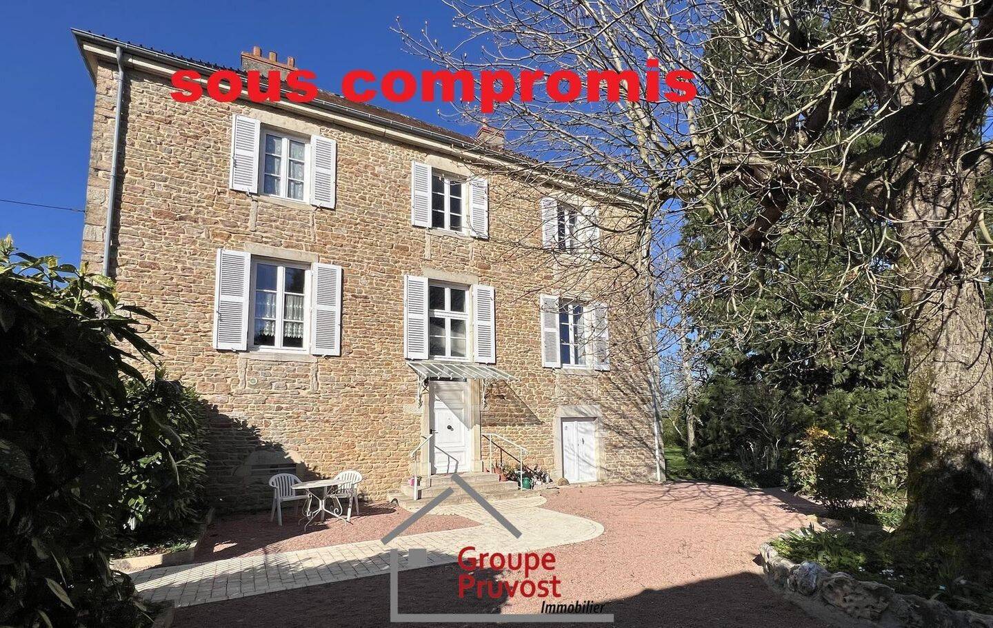 Maison 6 pièces 215 m² · à Cluny · 215 m² · 455 000 €