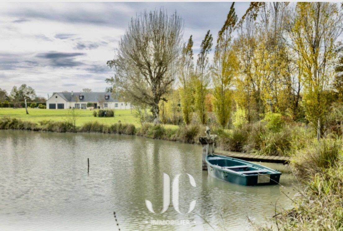 Maison 11 pièces 370 m² · à Vernou-en-Sologne · 370 m² · 890 000 €