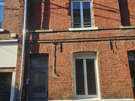 Maison à vendre 109 000 € 4 pièces 3 chambres 77 m² Centre Hénin-Beaumont 62110