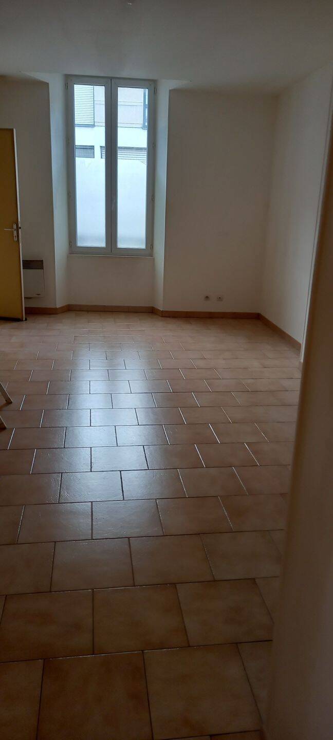 Appartement 1 pièce 30 m² · à Sens · 30 m² · 430 €