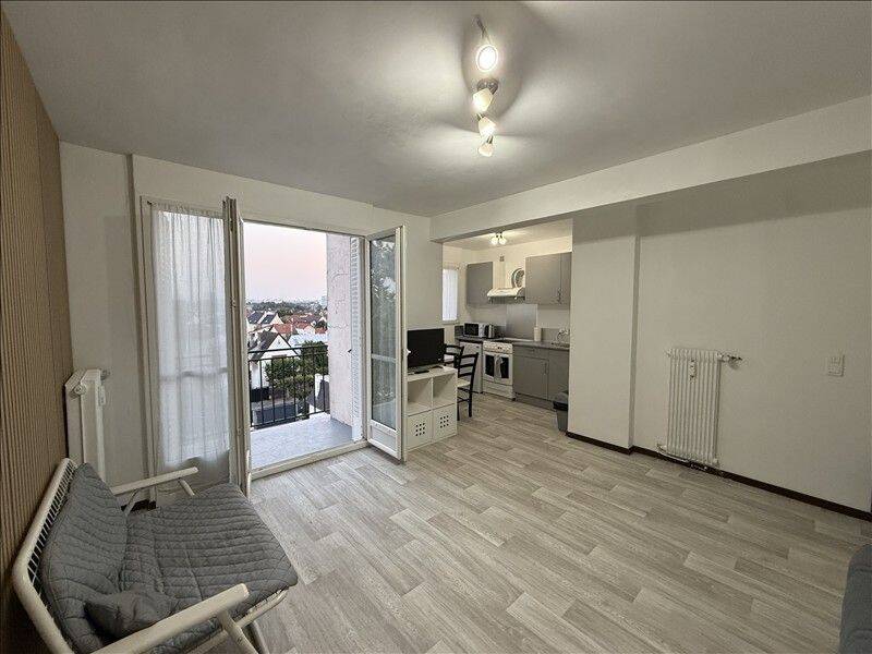 Appartement 1 pièce 30 m² · à Les Pavillons-sous-Bois · 30 m² · 750 €
