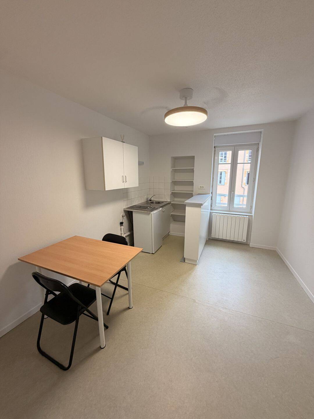 Appartement 2 pièces 35 m² · à Montluçon · 35 m² · 400 €/mois