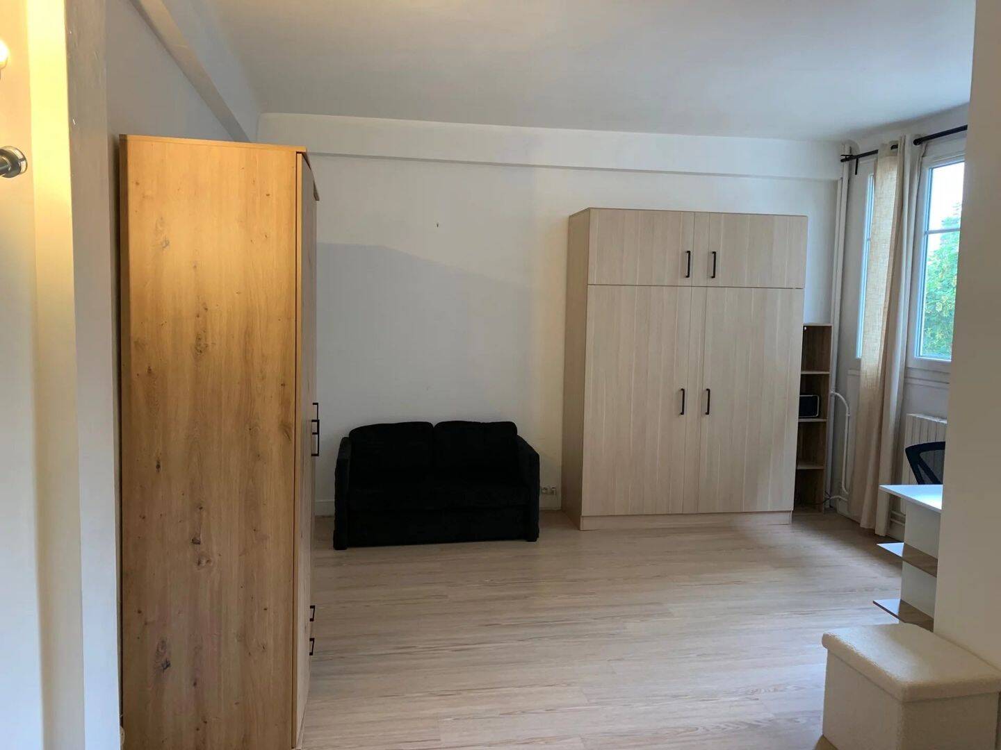 Appartement 1 pièce 28 m² · à Issy-les-Moulineaux · 28,2 m² · 1 000 €