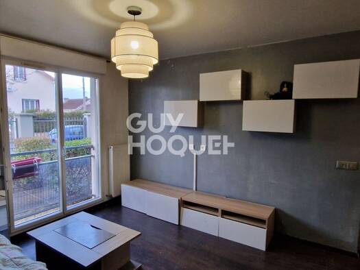 Appartement à louer 809 € 2 pièces 1 chambre 31 m² RDC Taillis-Garenne Yerres 91330