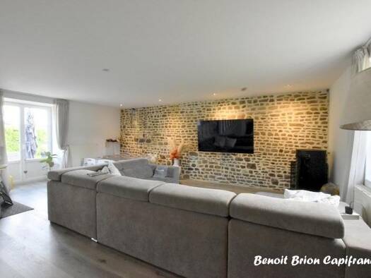 Maison à vendre 253 000 € 5 pièces 3 chambres 145 m² 4 980 m² de terrain Valdallière 14350