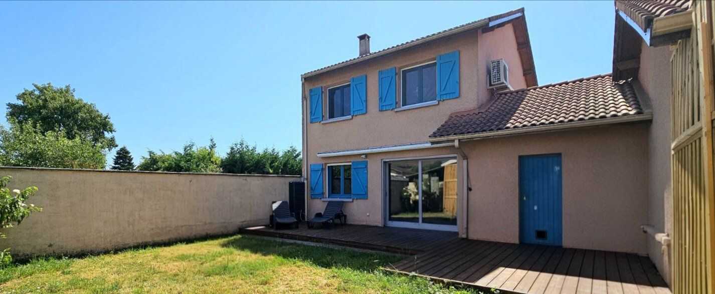 Maison 4 pièces 96 m² · à Villieu-Loyes-Mollon · 96 m² · 276 000 €