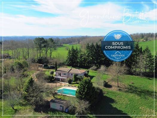 Maison de plain-pied à vendre 265 000 € 5 pièces 3 chambres 116 m² 3 781 m² de terrain Saint-Sauveur 24520