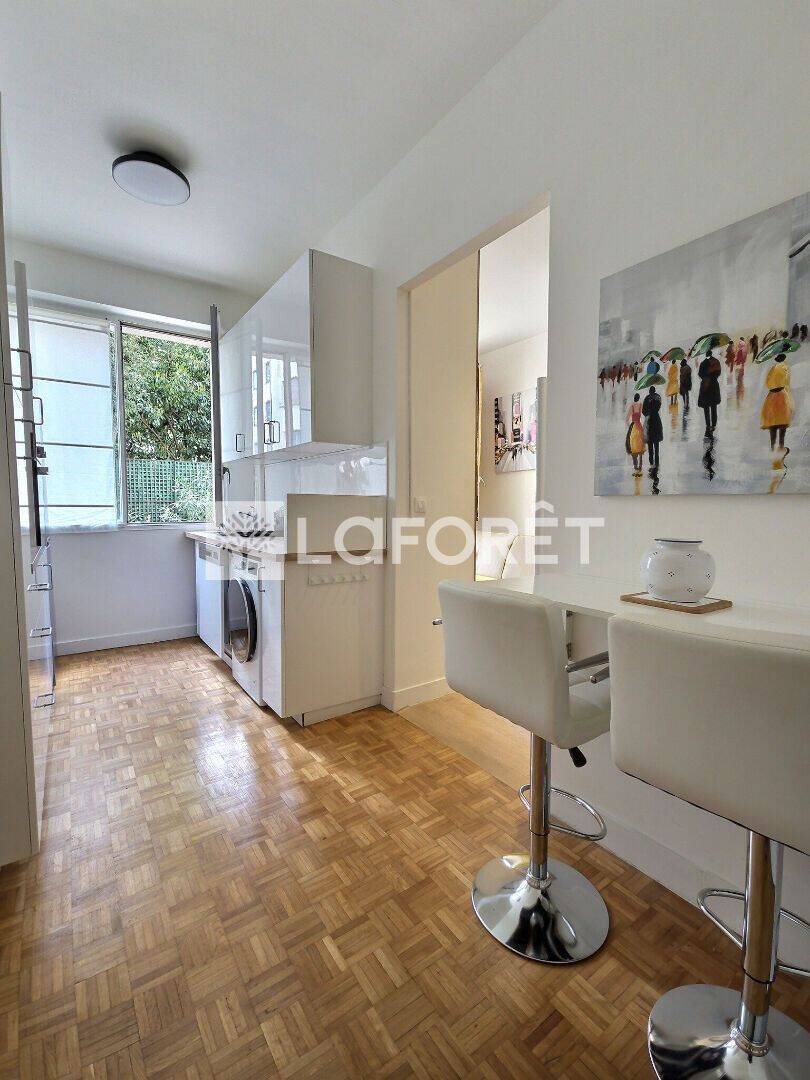 Appartement 2 pièces 20 m² · à Neuilly-sur-Seine · 20,4 m² · 1 170 €/mois