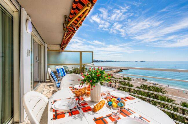 Appartement 2 pièces 59 m² · à Cagnes-sur-Mer · 59 m² · 1 833 €