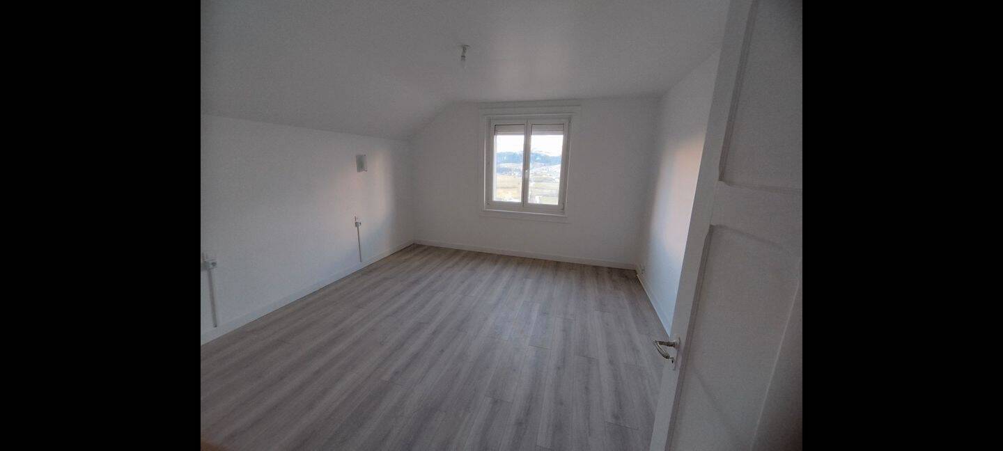Maison 5 pièces 100 m² · à Morteau · 100 m² · 1 625 €/mois