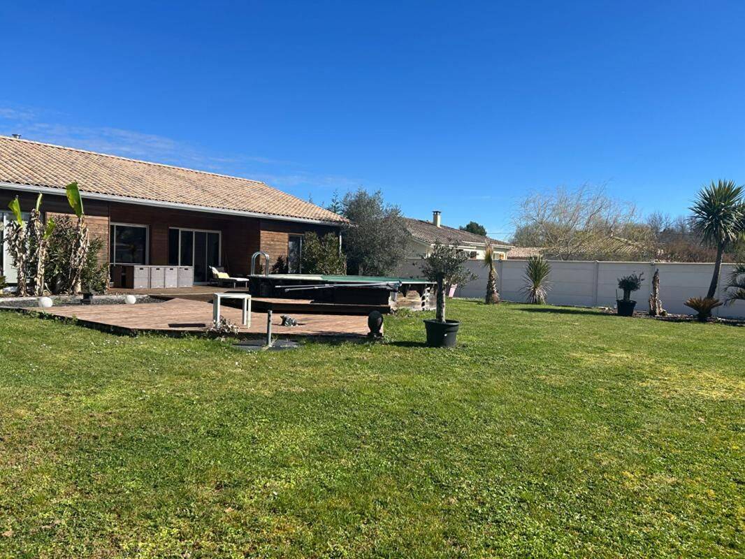 Maison 5 pièces 145 m² · à Carcans · 145 m² · 483 000 €