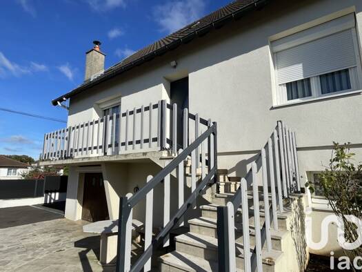 Maison à vendre 234 000 € 6 pièces 4 chambres 150 m² 442 m² de terrain Sud Est Châtillon-sur-Seine 21400