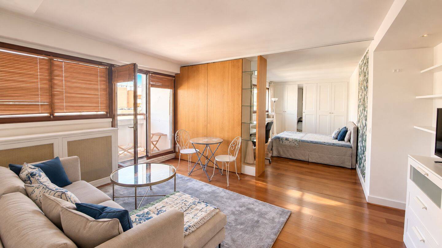 Appartement 2 pièces 50 m² · à Paris 15ème Arrondissement · 50 m² · 2 200 €/mois