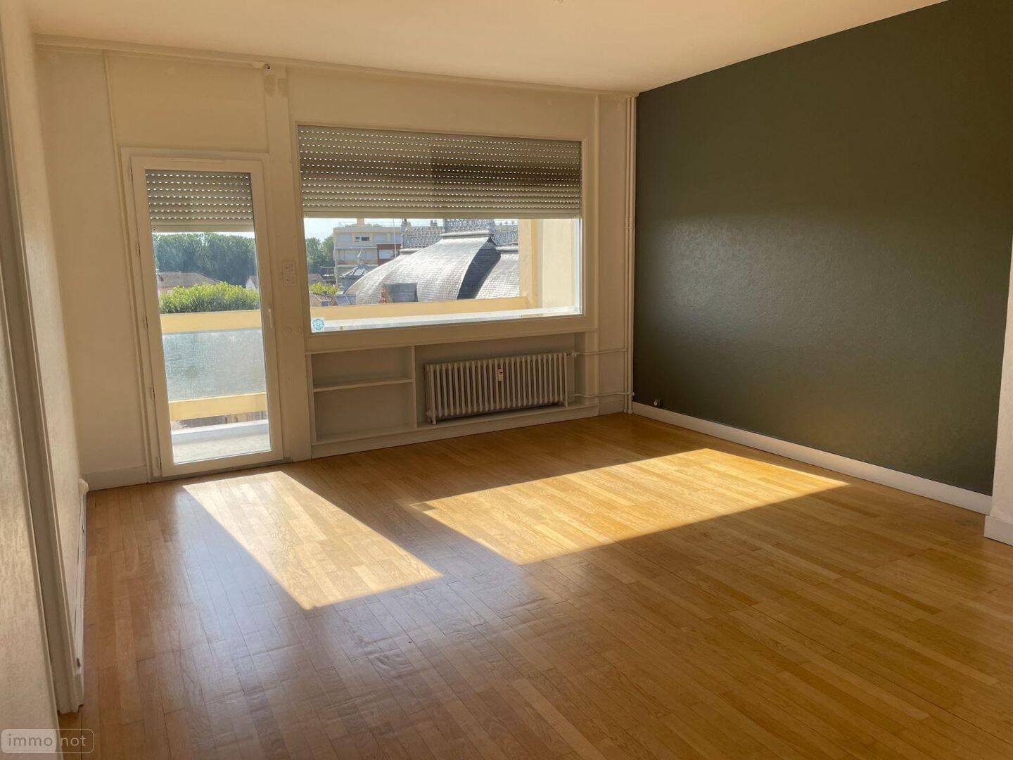 Appartement 4 pièces 113 m² · à Mâcon · 113 m² · 1 050 €