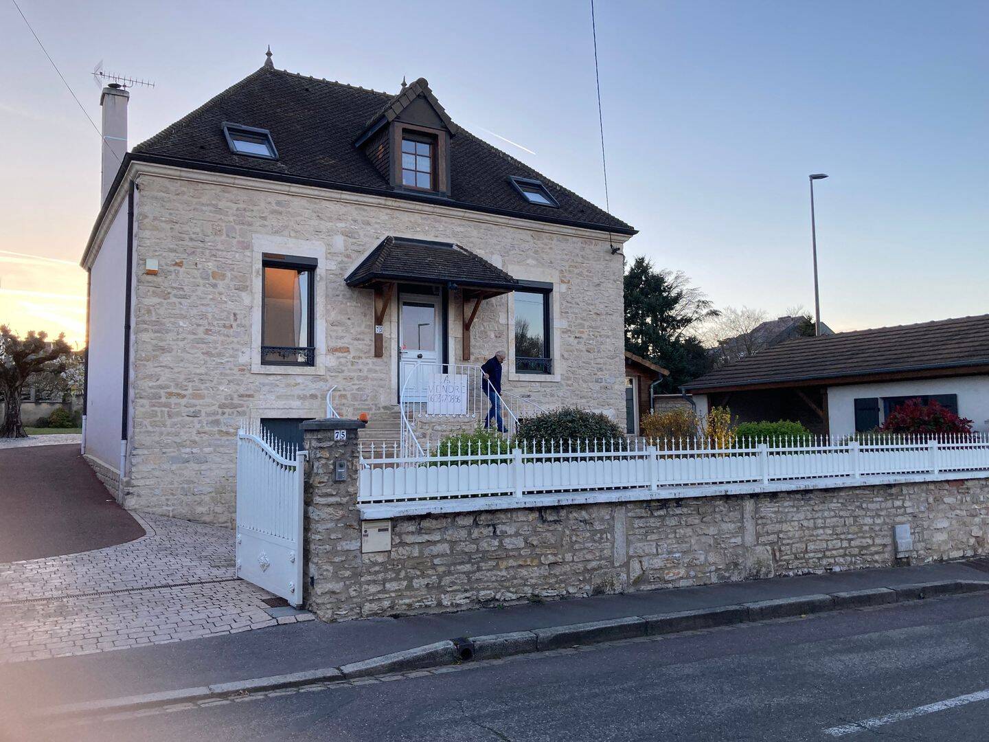 Maison 6 pièces 140 m² · à Chalon-sur-Saône · 140 m² · 580 000 €