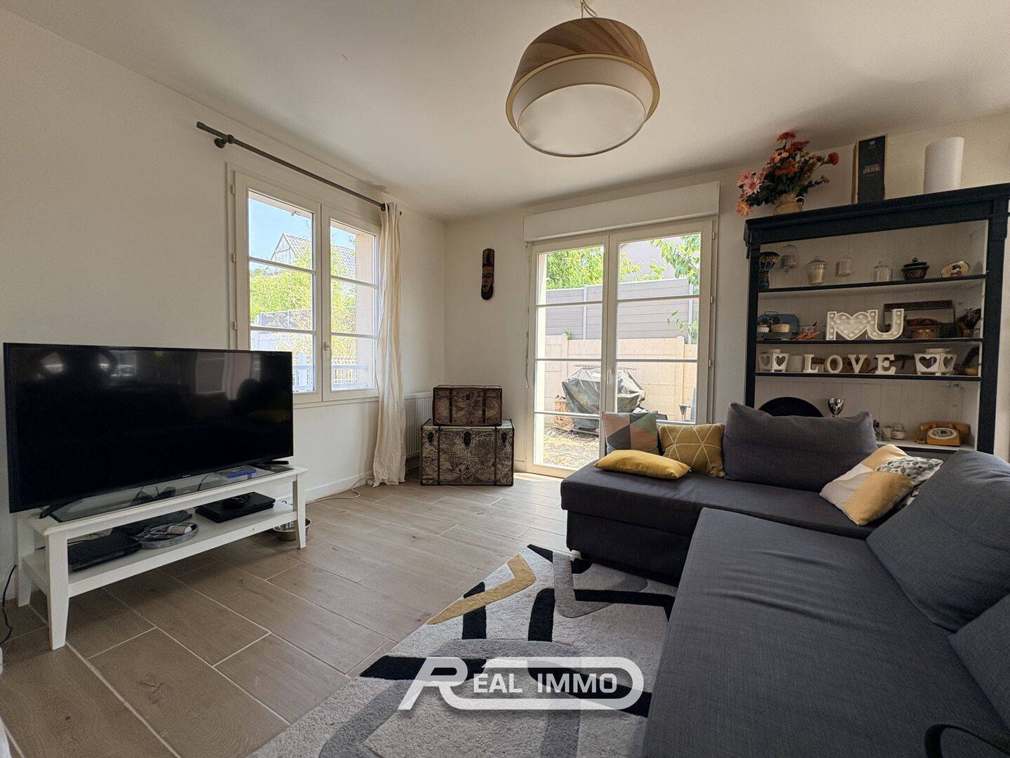 Maison 5 pièces 84 m² · à Neauphle-le-Vieux · 84 m² · 374 000 €