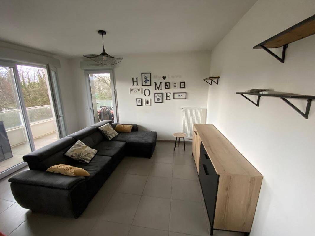 Appartement 2 pièces 50 m² · à Bassens · 50 m² · 870 €