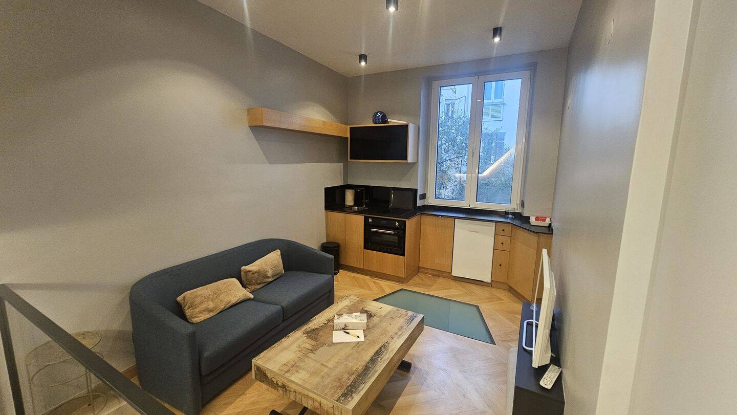 Appartement 2 pièces 21 m² · à Paris 16ème Arrondissement · 21 m² · 345 000 €