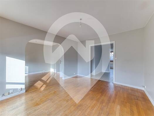 Appartement à vendre 139 000 € 3 pièces 1 chambre 66,8 m² Étage 2/8 Baudières Bourg-en-Bresse 01000