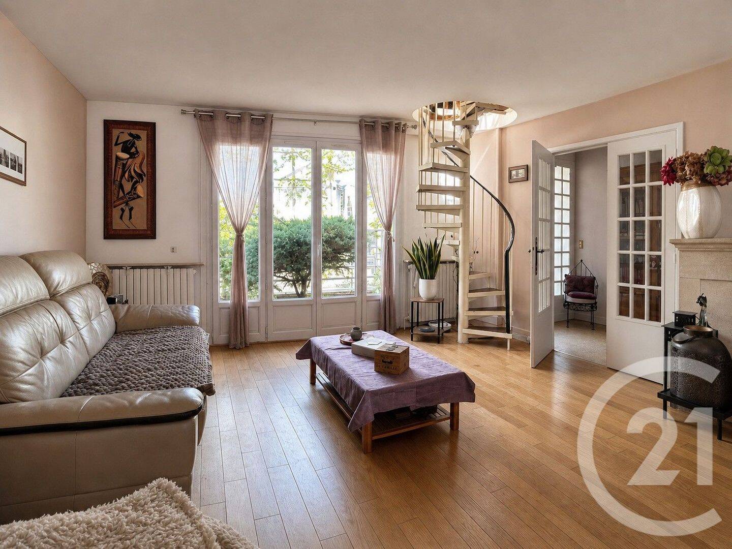 Maison 5 pièces 96 m² · à Saint-Maur-des-Fossés · 95,9 m² · 620 000 €