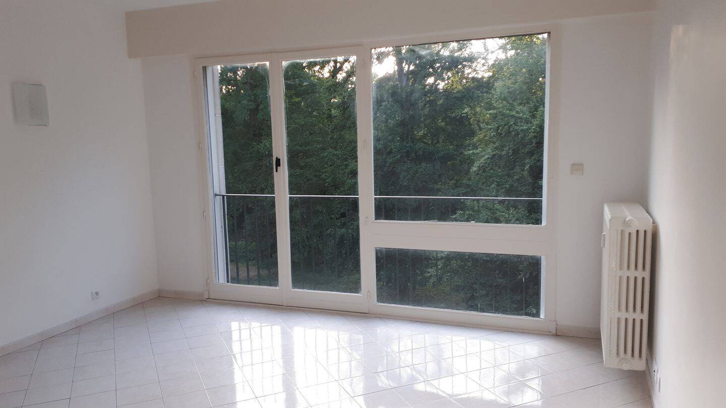 Appartement 1 pièce 35 m² · à Senlis · 35 m² · 670 €