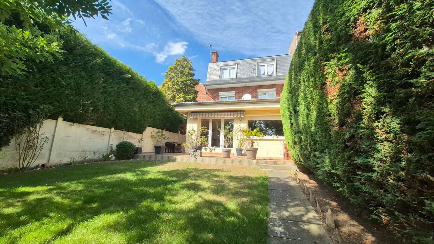 Maison 7 pièces 130 m² · à Loison-sous-Lens · 130,1 m² · 207 495 €