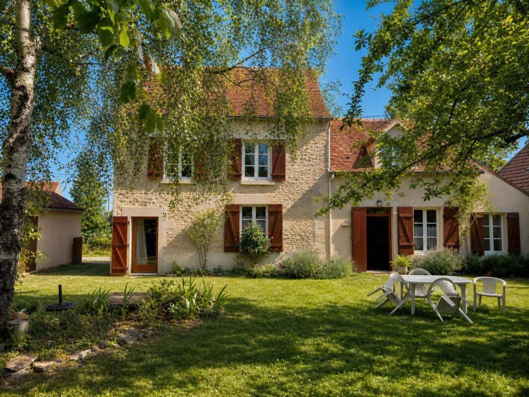 Maison 6 pièces 106 m² · à Corvol-l'Orgueilleux · 106 m² · 160 000 €