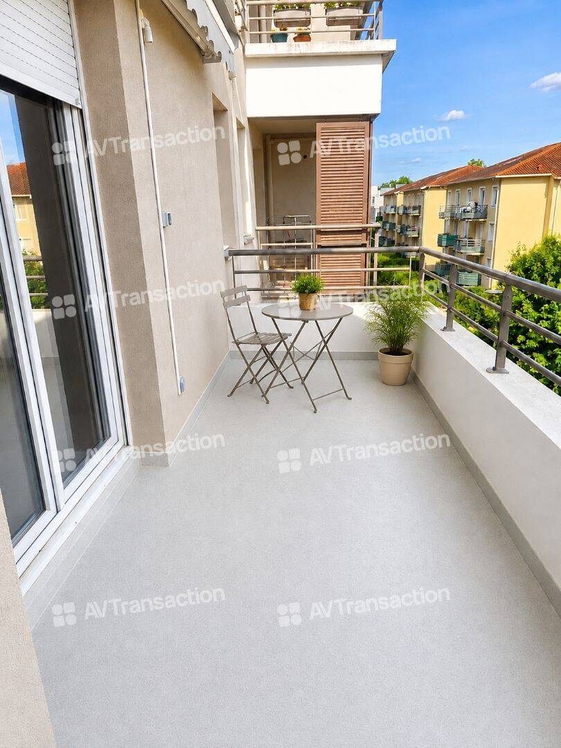 Appartement 3 pièces 60 m² · à Décines-Charpieu · 60 m² · 247 000 €
