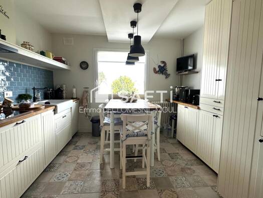 Appartement à vendre 195 000 € 3 pièces 2 chambres 72 m² Étage 2/3 Route de Port Bayeux 14400