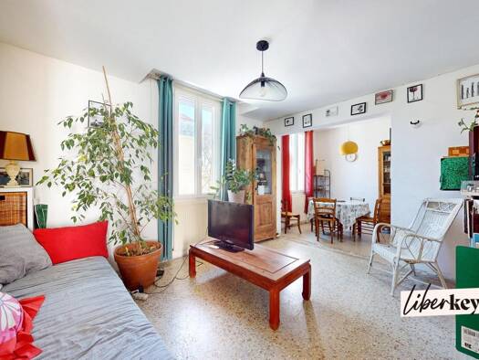 Maison de ville à vendre 255 000 € 5 pièces 5 chambres 110,3 m² 30 m² de terrain Synagogue-Bonaventure Avignon 84000