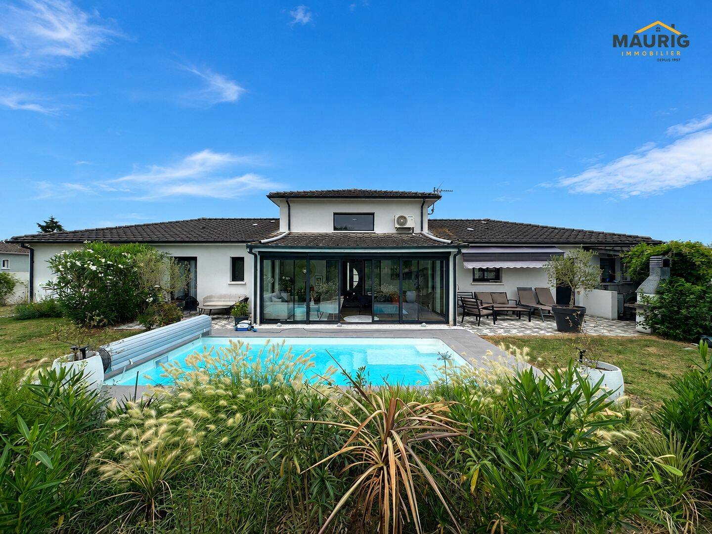 Maison 5 pièces 185 m² · à Saint-Martin-Petit · 185 m² · 428 500 €