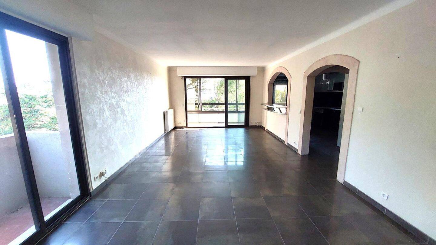 Appartement 4 pièces 84 m² · à Toulon · 84 m² · 1 300 €