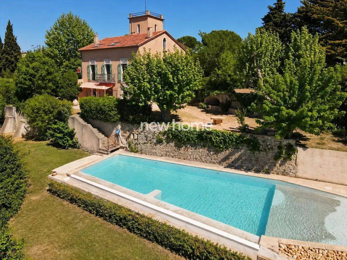 Maison 15 pièces 300 m² · à Montauroux · 300 m² · 1 250 000 €