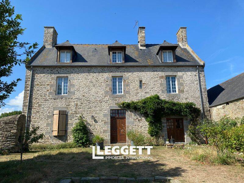 Maison 10 pièces 200 m² · à Pontorson · 200 m² · 450 500 €