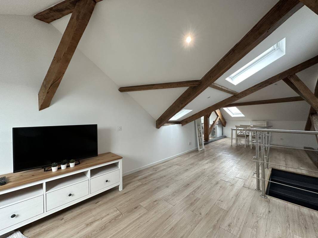 Appartement 2 pièces 42 m² · à Bordeaux · 42 m² · 870 €/mois