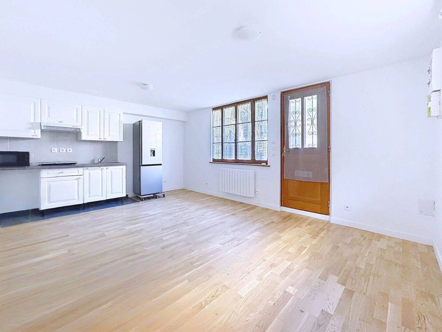 Appartement 1 pièce 24 m² · à Noisy-le-Grand · 24,1 m² · 120 000 €