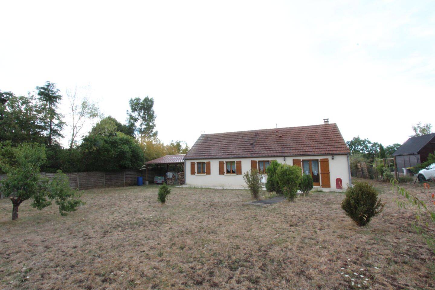 Maison 5 pièces 102 m² · à Saint-Léger-le-Petit · 102,3 m² · 170 000 €
