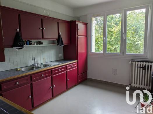 Maison à vendre 185 000 € 6 pièces 4 chambres 98 m² 850 m² de terrain Montbeton-Les Joncheres Cusset 03300