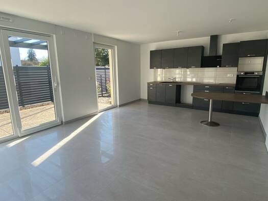 Maison à louer 1 895 € 5 pièces 4 chambres 113 m² Centre Lingolsheim 67380