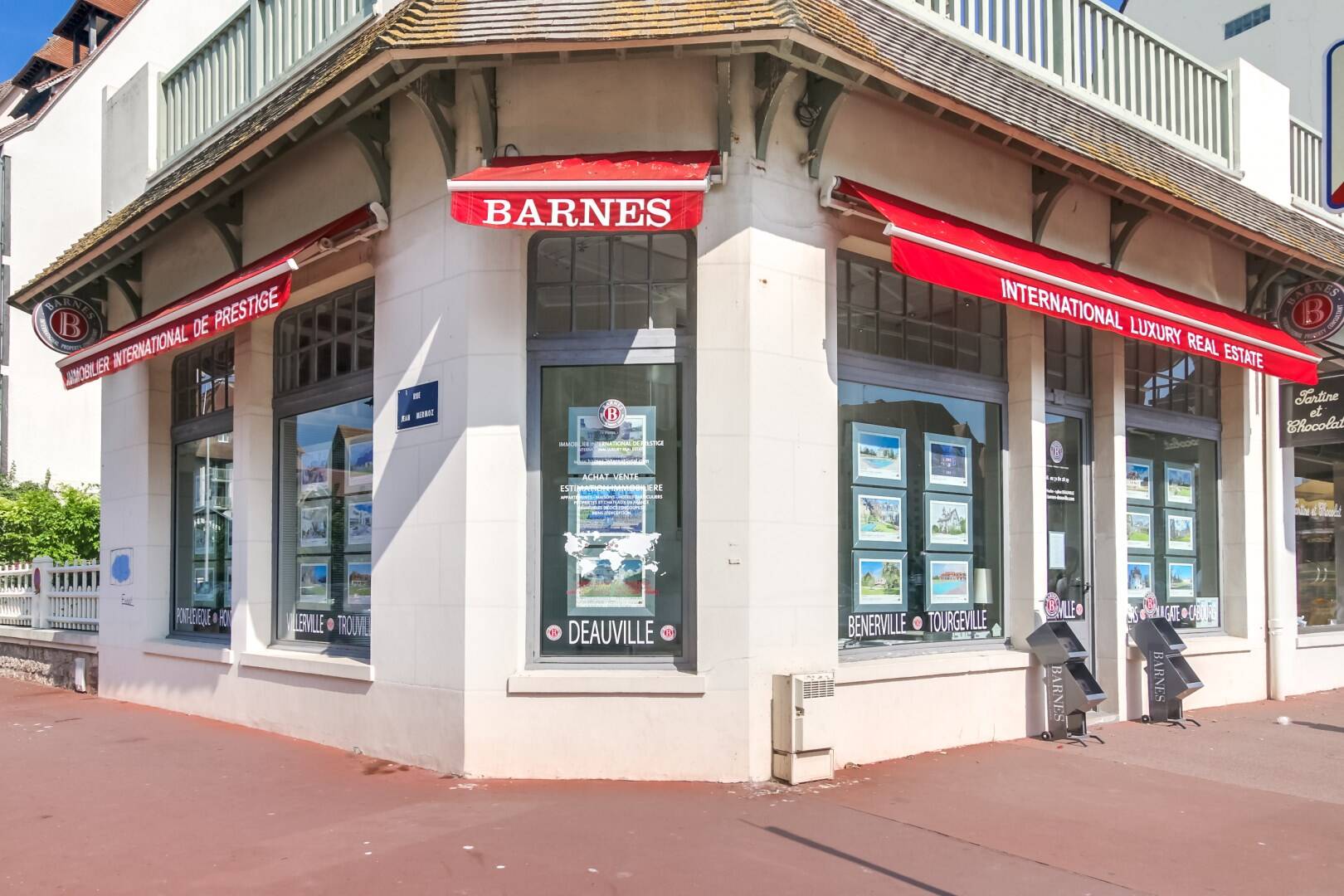 BARNES DEAUVILLE