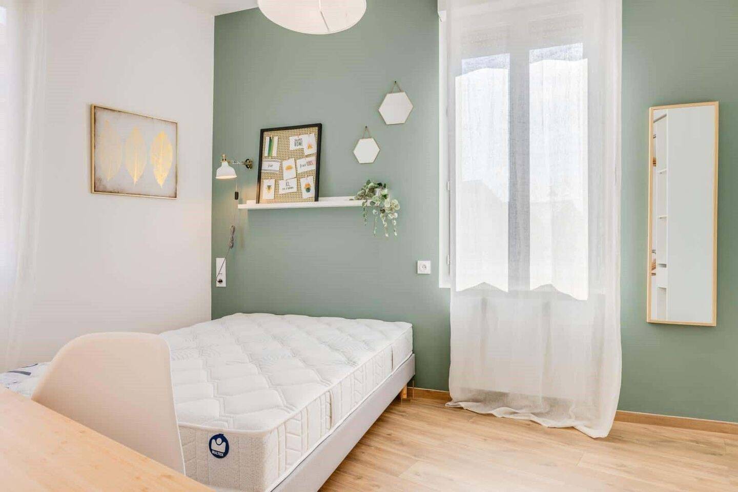 1 pièce 15 m² · à Bordeaux · 15 m² · 550 €/mois