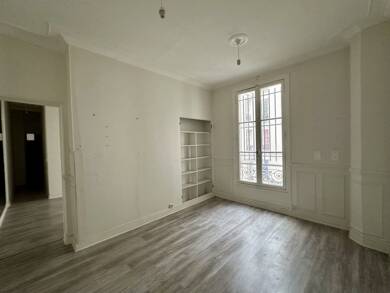 Local commercial à louer 6 908 € 225 m² de surface de vente divisible Paris 3ème 75003