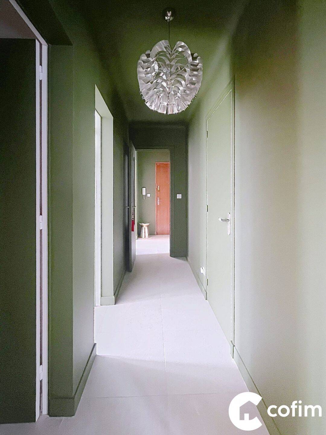 Appartement 4 pièces 77 m² · à Pau · 76,9 m² · 1 045 €/mois