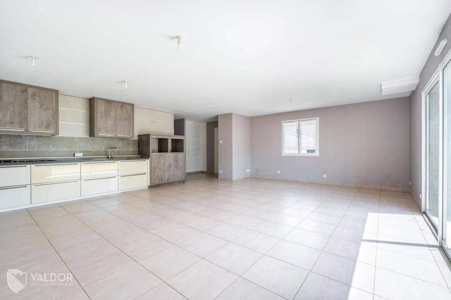 Maison 5 pièces 113 m² · à Lucenay · 112,5 m² · 405 000 €