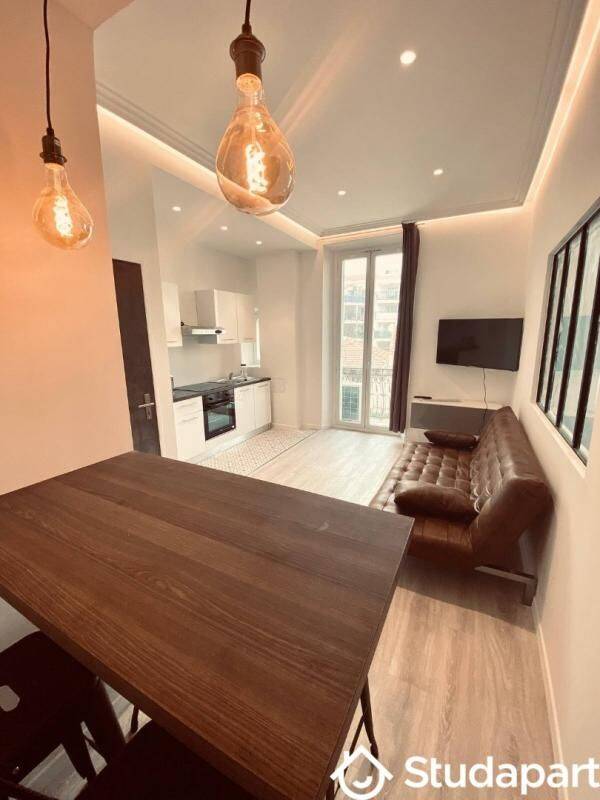 Appartement 2 pièces 33 m² · à Cannes · 33 m² · 850 €/mois